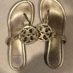 Tory Burch sandal size 8 gold